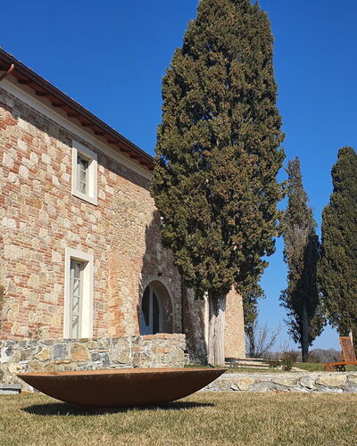 Casa Insieme: Cielo, Edificio, Ventana, Planta, Azur, Arquitectura, Casa, Madera, Hierba, Paisaje