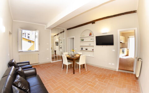 Loft Lucca: Propiedad, Mueble, Marco, Televisión, Planta De Casa, Comodidad, Diseño De Interiores, Arquitectura, Sala, Piso