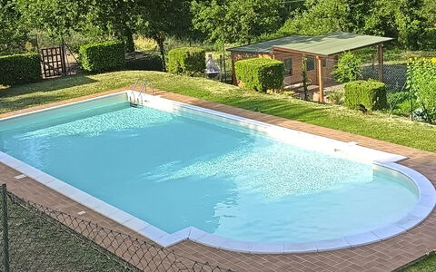La Casa nel Borgo: Azul, Piscina, Material Compuesto, Recurso, Sombra, Eco Hotel, Fuente De Agua, Hacienda, Paisajismo, Thermae
