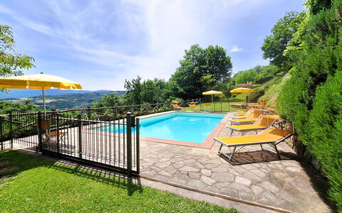 Villa Renaccio: Eco Hotel, Piscina, Villa, Hacienda, Recurso