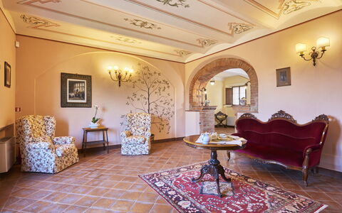 Villa Sulle Crete: Mueble, Decoración, Edificio, Mesa, Marco, Diseño De Interiores, Encendiendo, Sala, Casa, Piso