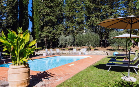 Villa Staggia: Piscina, Jardín, Recurso, Hacienda, Paisajismo, Villa, Eco Hotel, Patio, Hotel