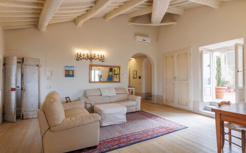 La Terrazza Sulla Valle: Mueble, Propiedad, Marco, Sofá, Mesa, Madera, Diseño De Interiores, Planta De Casa, Salón, Edificio