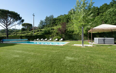 Il Mulino Di Vogognano - Subbiano, Private Pool, J: Cielo, Planta, Árbol, Agua, Sombra, Piscina, El Terreno Del Lote, Hierba, Ocio, Tienda