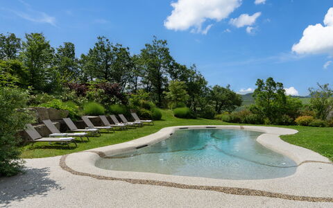 Villa Torre Delle Rose - Firenzuola, Private Pool,: Nube, Agua, Cielo, Planta, Los Recursos Hídricos, Propiedad, Paisaje Natural, Árbol, Piscina, Paisaje