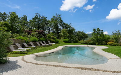 Villa Torre Delle Rose - Firenzuola, Private Pool,: Nube, Agua, Cielo, Planta, Los Recursos Hídricos, Propiedad, Paisaje Natural, Árbol, Piscina, Paisaje