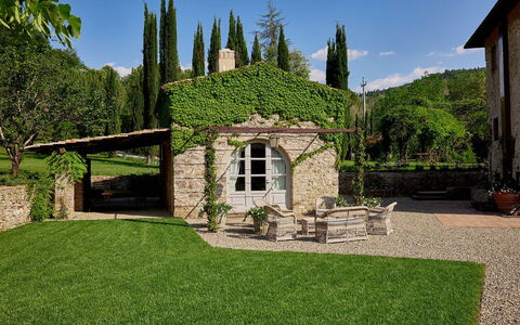 Villa Dell'abate: Cielo, Planta, Árbol, Hierba, Cabaña, Paisaje, Área Rural, Paisaje Natural, Edificio, Fachada