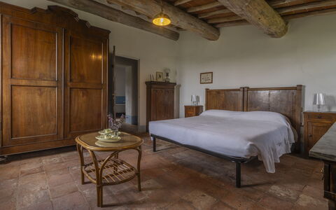 La Casa Dei Limoni, Camaiore, Pet Friendly, Wifi: Mueble, Pared, Madera, Diseño De Interiores, Piso, Habitación, Suelo, Techo, Habitación, Cama