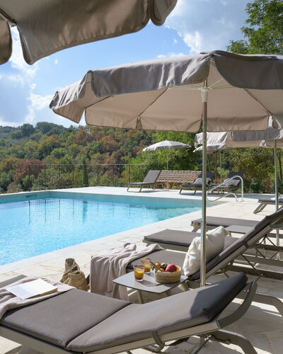 Pendolino Spereto Apartment With Pool, Montaione: Agua, Planta, Nube, Propiedad, Cielo, Piscina, Azur, Sombra, Mueble Para Exteriores, Paraguas