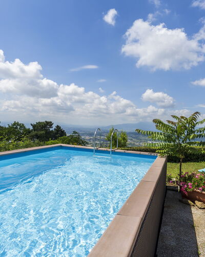 La Casa Di Elda, Holiday Home With Pool, Uzzano, T: Nube, Cielo, Planta, Agua, Piscina, Árbol, Mueble Para Exteriores, Sombra, Rectángulo, Hierba