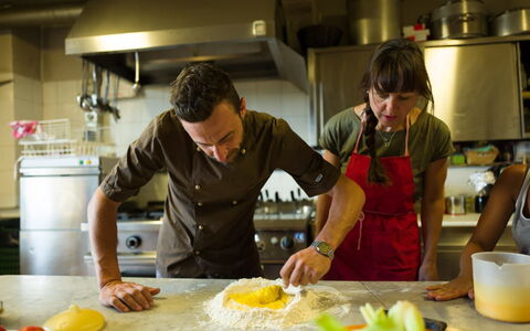 Casalta: Comida, Vajilla, Mesa, Mostrador, Cocina, Cocinando, Cocina, Aparato De Cocina