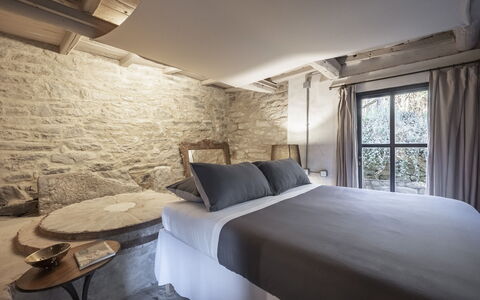 Mulino Morandi: Propiedad, Mueble, Edificio, Comodidad, Madera, Diseño De Interiores, Lámpara, Suelo, Marco, Piso