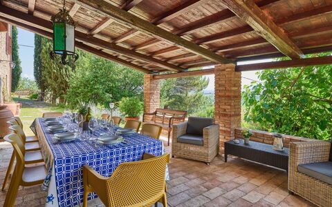 Villa Conte Jacopo: Mueble, Propiedad, Planta, Silla, Madera, Encendiendo, Mesa, Diseño De Interiores, Mueble Para Exteriores, Sombra