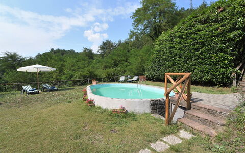 Casa Antelminelli: Agua, Nube, Planta, Cielo, Piscina, Sombra, Árbol, Mueble Para Exteriores, Ocio, Paisaje Natural