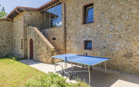 Le Casaline Di Sopra, Massa Marittima: Planta, Ventana, Propiedad, Edificio, Mueble, Mesa, Azur, Cielo, Sombra, Árbol