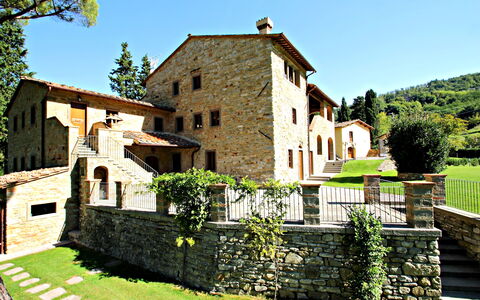 Residence Marino: Propiedad, Edificio, Casa, Inmuebles, Arquitectura, Casa, Bienes Raíces, Villa, Árbol, Área Rural