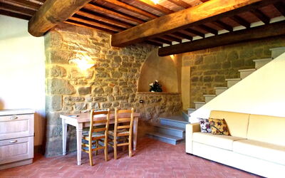 Marino1: Propiedad, Habitación, Edificio, Diseño De Interiores, Techo, Casa, Haz, Mueble, Suelo, Ático