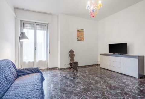 Romina Apartment, Florence, Campo Marte: Piso, Suelo, Diseño De Interiores, Habitación, Departamento, Techo, Mueble, Casa, Suelos De Madera, Sala