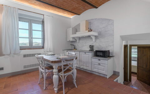 Il Borgo, Borgo Campassini, Monteriggioni: Diseño De Interiores, Piso, Mueble, Techo, Suelo, Casa, Encendiendo, Habitación, Mostrador, Cocina