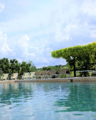 Podere della Bruciata: Piscina, Mueble Para Exteriores, Ocio, Paraguas, Recurso, Sunlounger, Zona Tropical, Fuente De Agua, Ciudad De Vacaciones, Eco Hotel