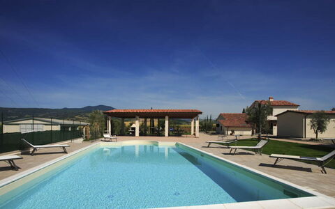 San Giuseppe Villa: Piscina, Barrio Residencial, Recurso, Casa, Material Compuesto, Eco Hotel, Sombra, Mueble Para Exteriores, Inmuebles, Hacienda