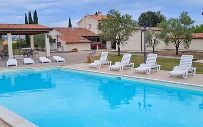 San Giuseppe Villa: Piscina, Recurso, Mueble Para Exteriores, Barrio Residencial, Thermae, Asentamientos Humanos, Material Compuesto, Sunlounger, Inmuebles, Eco Hotel