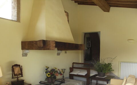 Case Belle: Pared, Madera, Diseño De Interiores, Piso, Techo, Suelo, Habitación, Sala, Manchas De Madera, Madera Dura