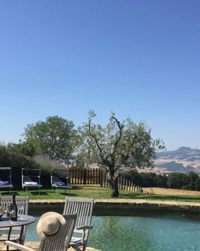Case Belle: Piscina, Paisaje, Paisajismo, Fuente De Agua, Césped, Estanque, Eco Hotel, Recurso, Mueble Para Exteriores, Villa