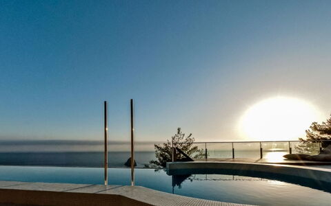Villa Cala Moresca: Mar, Luz De Sol, Oceano, Piscina, Oscuridad, Costa, Noche, Recurso, Balcón, Amanecer