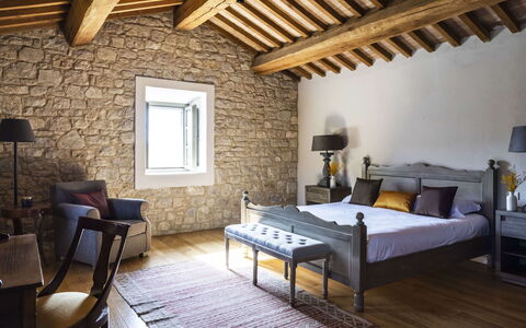 Villa Collinette: Mueble, Diseño De Interiores, Pared, Madera, Piso, Techo, Cama, Habitación, Habitación, Encendiendo