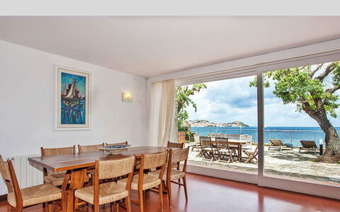 Terrazza Dell'Elba: Mueble, Silla, Mar, Costa, Cocina Y Comedor Mesa, Recurso, Sombra, Apuntalar, Bahía, Planta De Casa