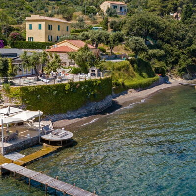 Terrazza Dell'Elba: Recurso, Costa, Piscina, Costeras Y Los Accidentes Geográficos Oceánico, Mar, Apuntalar, Eco Hotel, Balneario, Inmuebles, Ciudad De Vacaciones