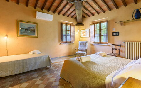 Villa Tregole: Pared, Edificio, Casa, Casa, Mueble, Arquitectura, Asentamientos Humanos, Inmuebles, Recurso, Cabaña