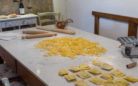 Capanna Al Lago: Ingrediente, Comida, Vajilla, Cocinando, Utensilios Para Servir, Mostrador