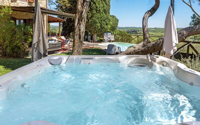Capanna al Lago, Chianti Heritage with Vineyards V - Siena, Toscana, Italia
