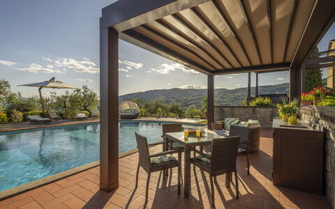 Villa Alessia Luxury: Recurso, Mueble, Sombra, Eco Hotel, Mueble Para Exteriores, Patio, Silla, Estructura Al Aire Libre, Techo, Piscina