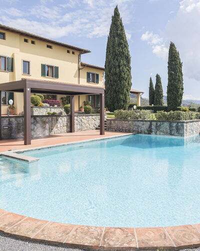 Villa Alessia Luxury: Piscina, Recurso, Sombra, Fuente De Agua, Eco Hotel, Patio, Villa, Paisajismo, Hacienda, Losa