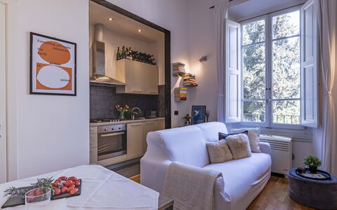 Green Suite Florence: Mueble, Diseño De Interiores, Pared, Piso, Habitación, Sofá, Madera, Techo, Sala, Suelo