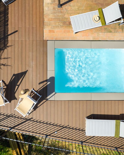 Casa Meletta: Piscina, Mueble Para Exteriores, Eco Hotel, Sombra, Ocio, Manchas De Madera, Recurso, Cubierta, Diseño, Madera Dura