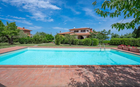 Il Campino, Pool, Montaione: Azul, Piscina, Hacienda, Inmuebles, Casa De Campo, Eco Hotel, Villa, Recurso, Paisajismo, Fuente De Agua