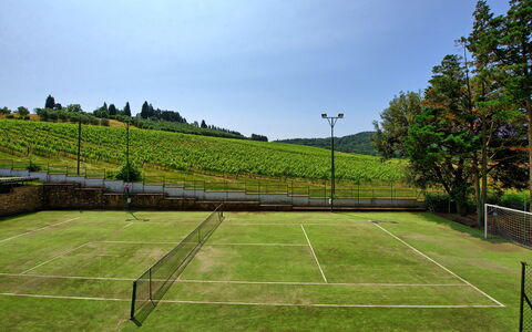 Villa Adriana: Pista De Tenis, Tenis, Deporte De Raqueta, Red, Sombra, Paisajismo