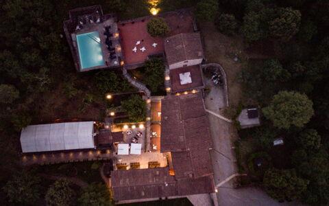 Relais la Costa: Noche, Recurso, Piscina, Medianoche, Eco Hotel, La Iluminación Del Paisaje, Noche, Ciudad De Vacaciones, Iluminación De Seguridad