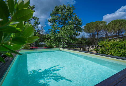 Casale La Canigiana, House, Pool, San Miniato: Azul, Agua, Piscina, Material Compuesto, Recurso, Eco Hotel, Sombra, Fuente De Agua, Reflexión, Paisajismo