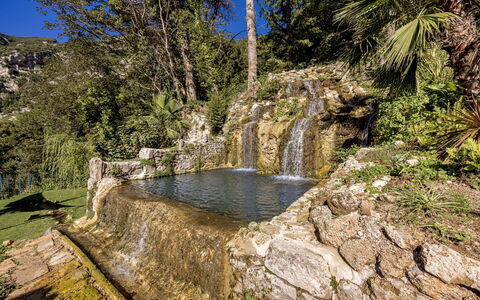 Villa Chiovada: Agua, Los Recursos Hídricos, Cuerpo De Agua, Naturaleza, Verde, Paisaje Natural, Vegetación, Klippe, Corriente De Agua, Cascada