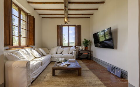 Aqua Bio Retreat: Mueble, Diseño De Interiores, Piso, Pared, Sofá, Madera, Suelo, Sala, Casa, Habitación