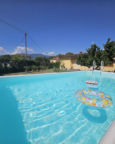 Villa Lory: Azul, Piscina, Material Compuesto, Ocio, Recurso, Fuente De Agua, Hotel, Centro De Ocio, Ciudad De Vacaciones, Hacienda