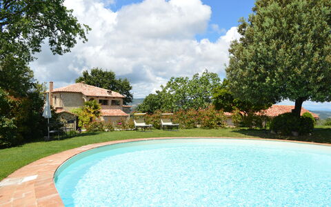 Agriturismo Bellavista, Private Pool, Val D'Orcia: Piscina, Recurso, Eco Hotel, Jardín, Mueble Para Exteriores, Hacienda, Inmuebles, Casa De Campo, Yarda, Paisajismo