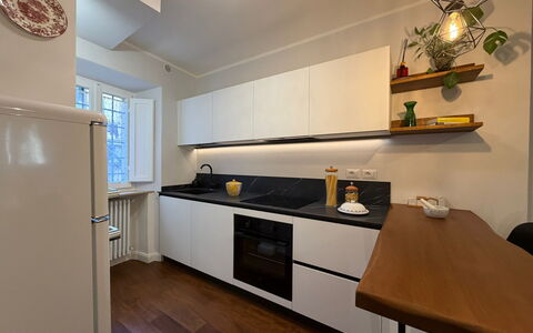 Casa Amandoli: Mostrador, Cocina, Aparato De Cocina, Diseño De Interiores, Gabinetes, Mueble, Electrodoméstico, Piso, Madera, Estufa De Cocina