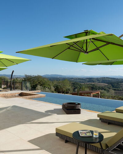 Villa Elisa: Mueble Para Exteriores, Mueble, Paraguas, Mesa Al Aire Libre, Silla, Sombra, Piscina, Recurso, Eco Hotel, Patio