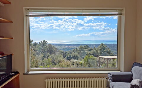 Villa Il Giardino: Vaso, La Luz Del Día, Sala